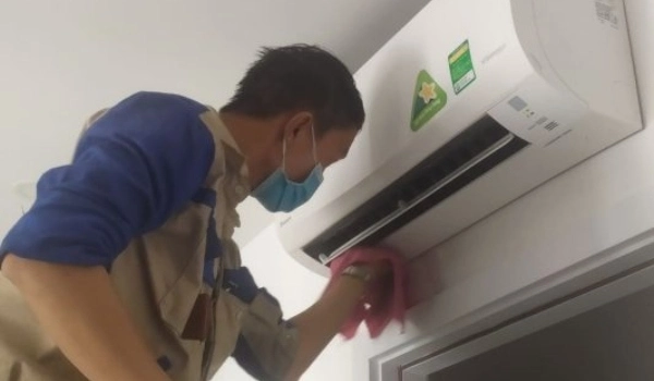Dịch vụ vệ sinh máy lạnh tại TP.HCM – Nhanh, Sạch, Giá tốt