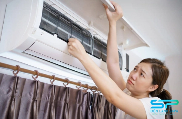 dấu hiệu cảnh báo đã đến lúc vệ sinh máy lạnh