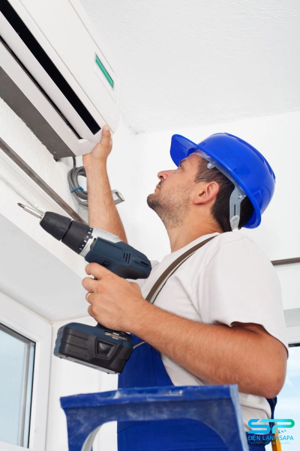 Do tắc nghẽn đường ống thoát nước