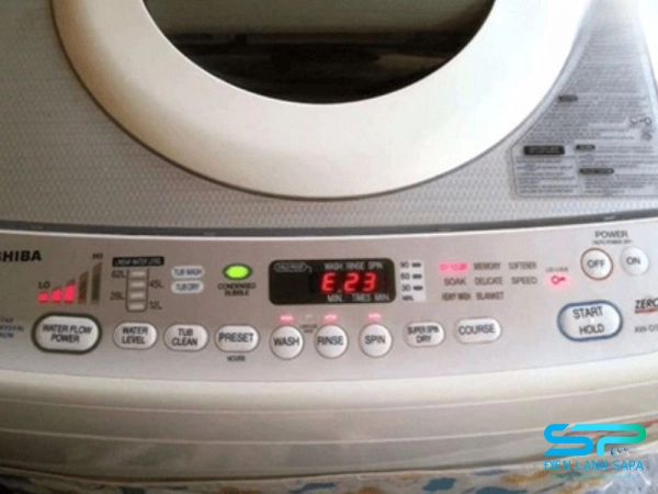 Máy giặt báo lỗi e2-3 là do đâu