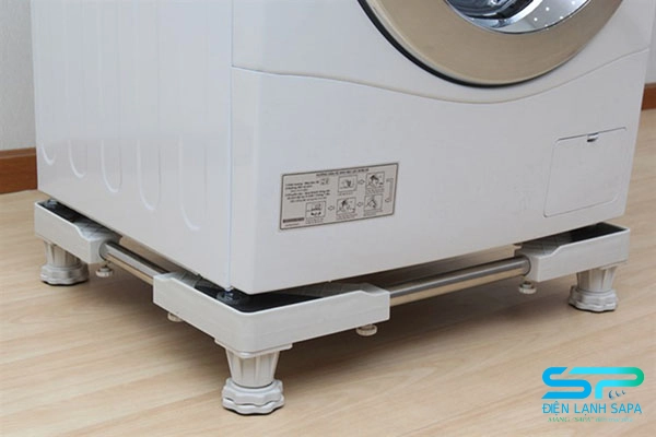 Máy giặt không vắt được do đặt không cân bằng