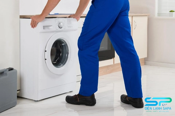 Máy giặt rung và kêu to do lắp đặt không cân bằng