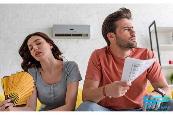 Máy lạnh Quận 4 thiếu gas: lạnh yếu, đóng tuyết, kêu lạ, mùi hôi, tiền điện tăng cao