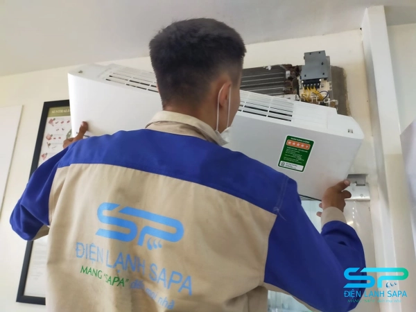 Nên vệ sinh bảo trì máy lạnh định kỳ