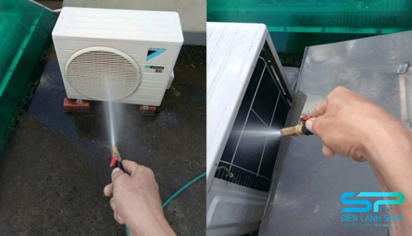 Tiếp theo là vệ sinh dàn nóng