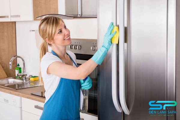 Vệ sinh bảo dưỡng tủ lạnh định kỳ