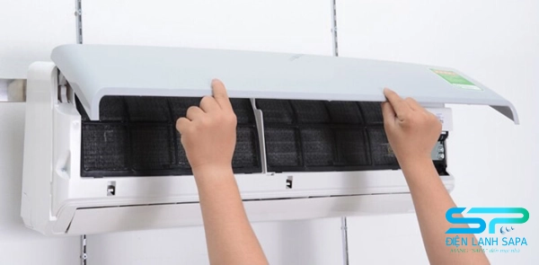 Vệ sinh lớp mặt nạ dàn lạnh