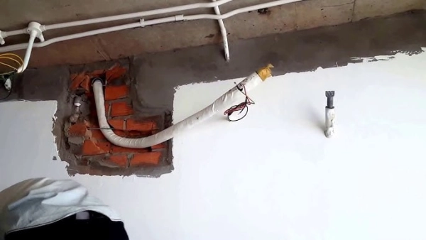 Cách đi ống đồng máy lạnh âm tường đúng chuẩn kỹ thuật