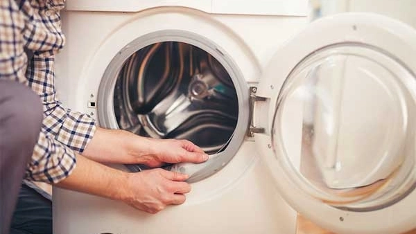 Cách vệ sinh máy giặt cửa ngang chi tiết từ A đến Z đơn giản ngay tại nhà
