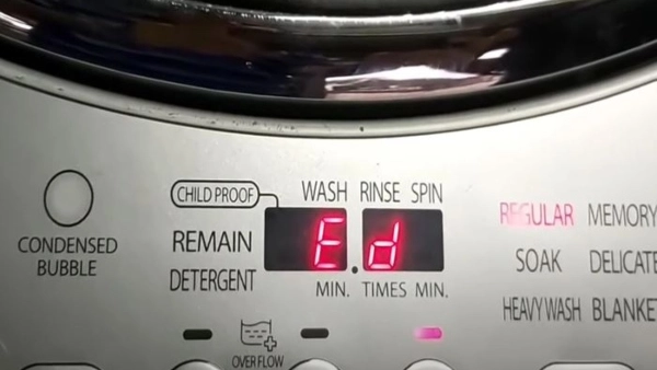 Máy giặt Toshiba lỗi ED: Nguyên nhân và cách xử lý triệt để tại nhà
