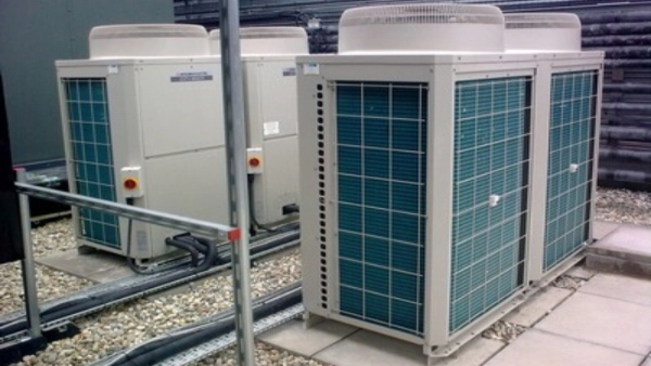 Dịch vụ sửa máy lạnh công nghiệp giá rẻ và uy tín tại TP.HCM
