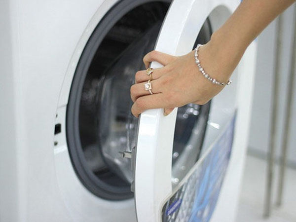 Máy Giặt Không Vắt Được- Nguyên Nhân và Cách Khắc Phục