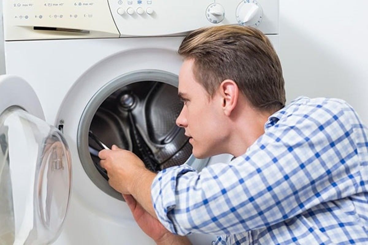 Nếu không có kinh nghiệm tự sửa máy giặt quận 10 tại nhà, bạn liên hệ đến Điện Lạnh Sapa để được hỗ trợ nhiệt tình nhé!