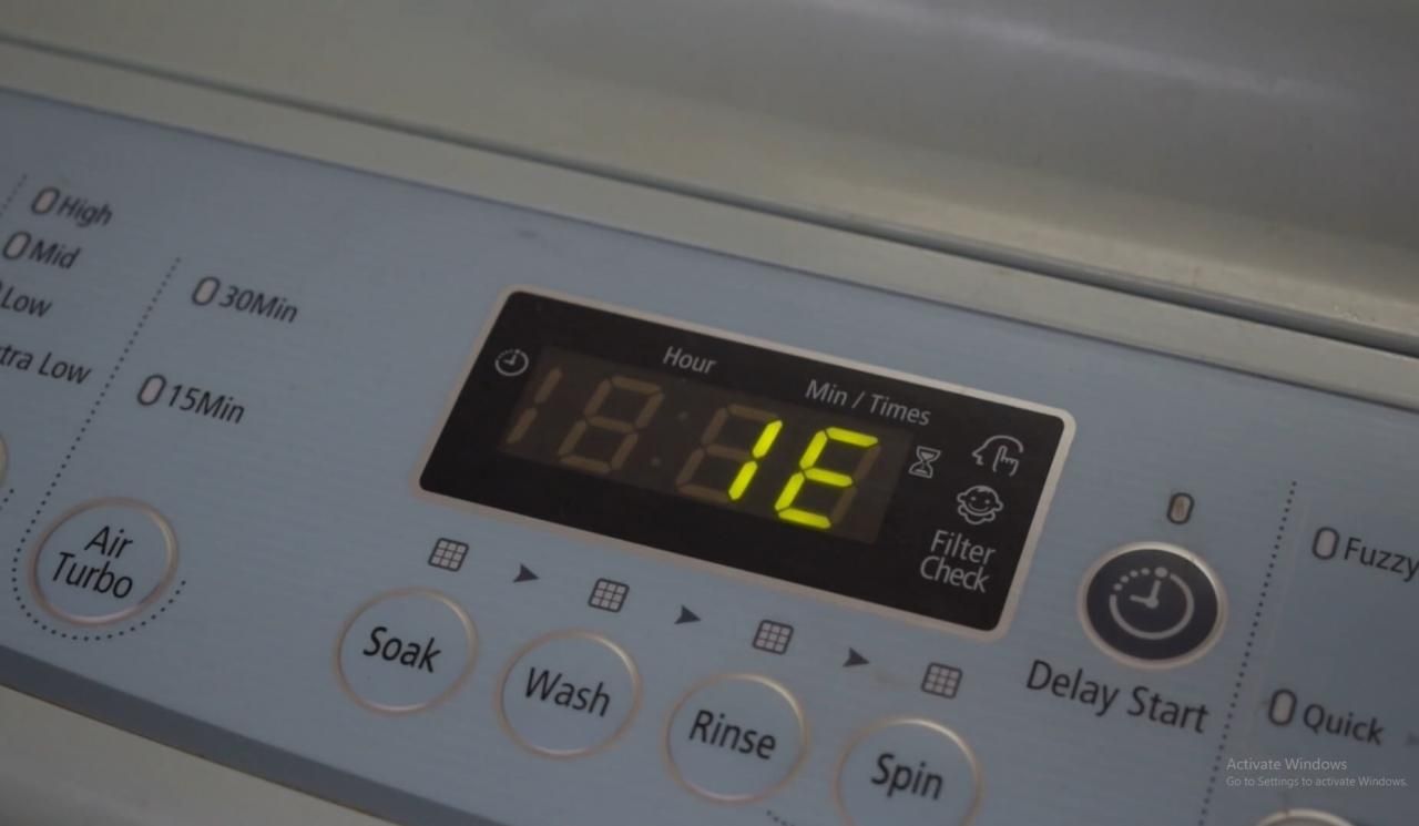 Máy giặt báo lỗi trên màn hình LED là dấu hiệu thường gặp ở máy giặt, liên hệ ngay Điện Lạnh Sapa để được sửa máy giặt tại nhà quận 7