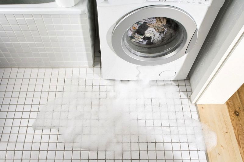 Sự cố trào bọt của máy giặt khi giặt