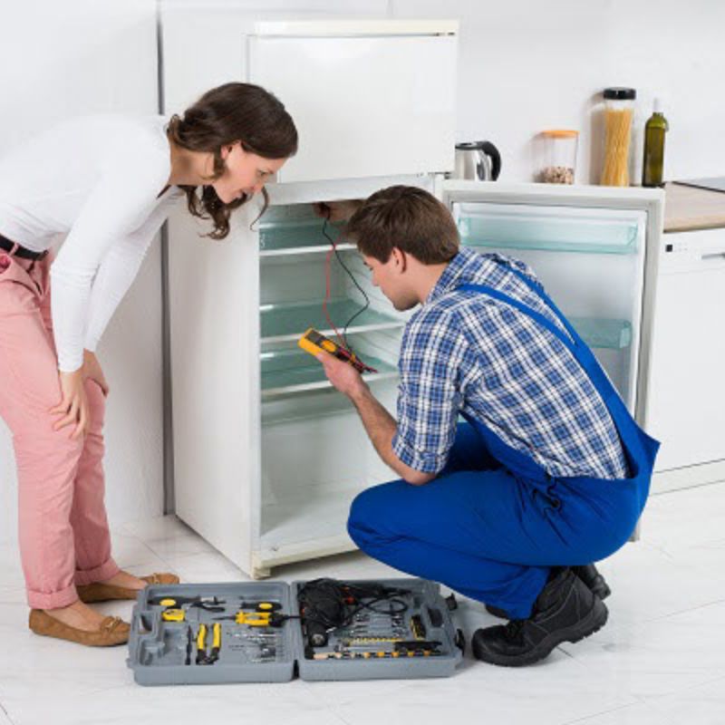 Ngăn mát tủ lạnh bị chảy nước sẽ khiến thiết bị vận hành không ổn định.