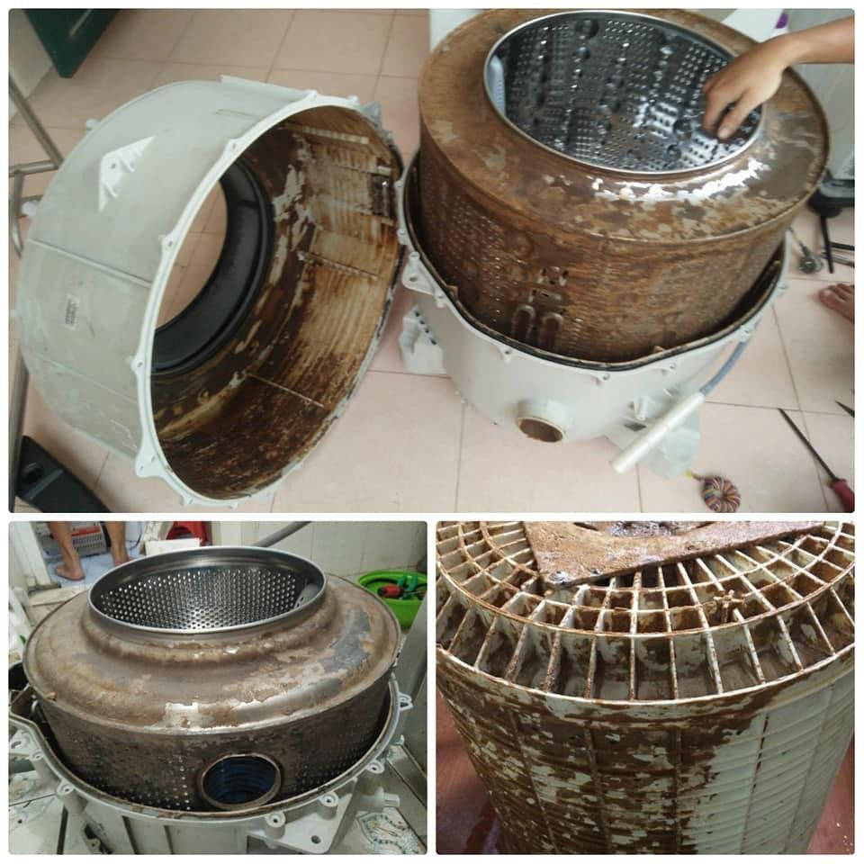 Bạn nên gọi thợ vệ sinh máy giặt tại nhà quận Phú Nhuận để đảm bảo máy được làm sạch kỹ và hạn chế mùi hôi khó chịu