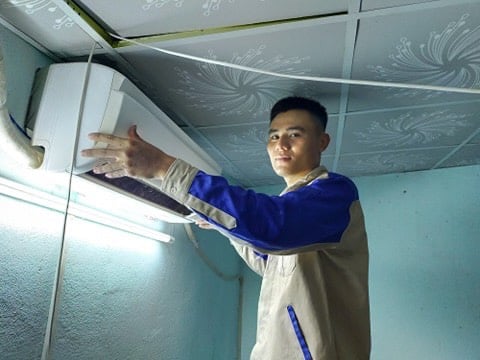 Lắp Đặt Di Dời Máy Lạnh Quận Tân Phú Giá Rẻ- Nhanh Chóng