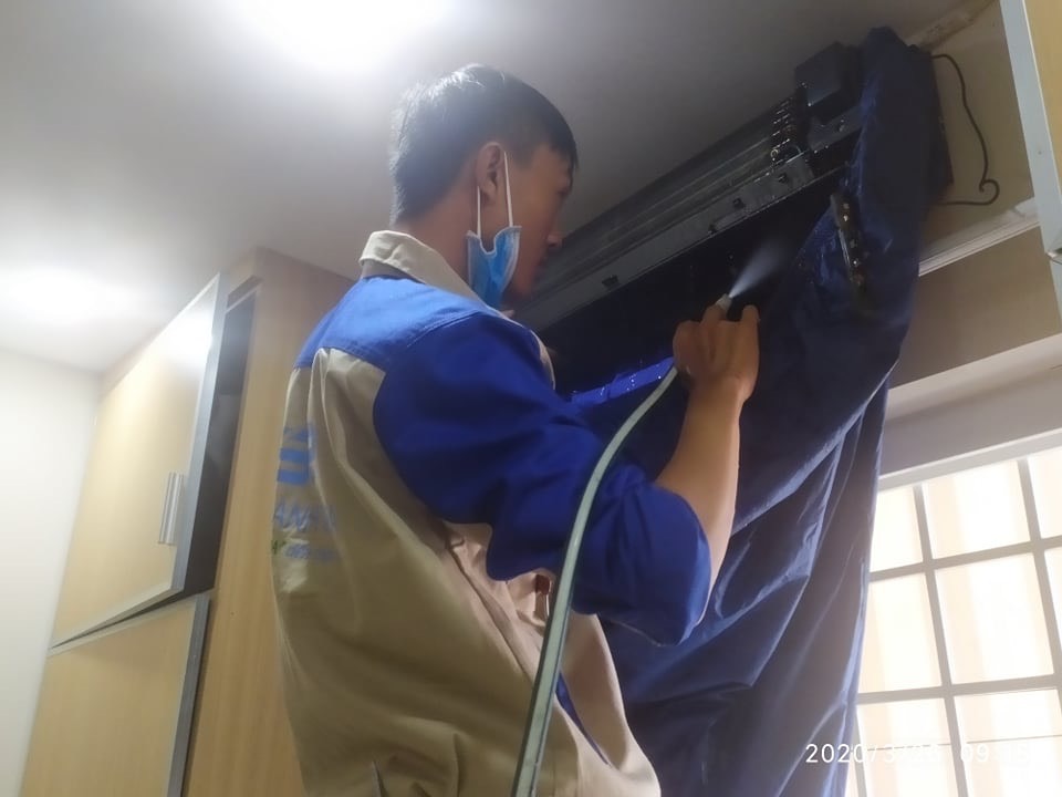vệ sinh máy lạnh